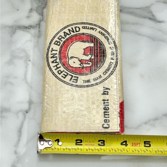 NWOT* TAVI RECYCLED FEED SACK WALLET - Picture 9 of 12